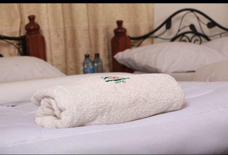 Melvic Inn Kisumu Esterno foto